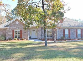 421 Beaver Lake Rd, Purvis, MS 39475