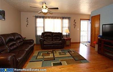5th image of 1305 Plainview Ave
