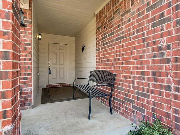 3rd image of 9212 San Tejas Dr