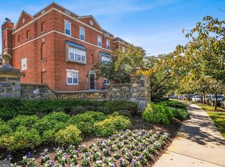 3800 Porter St NW APT 301, Washington, DC 20016