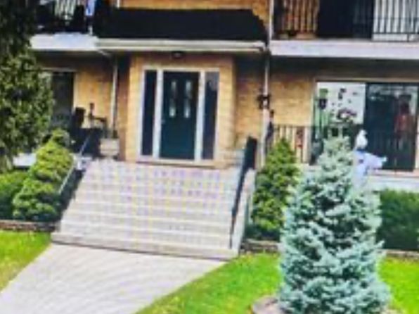 8631 S Laramie Ave #2S