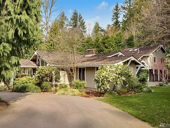 2nd image of 4830 240th Pl SE