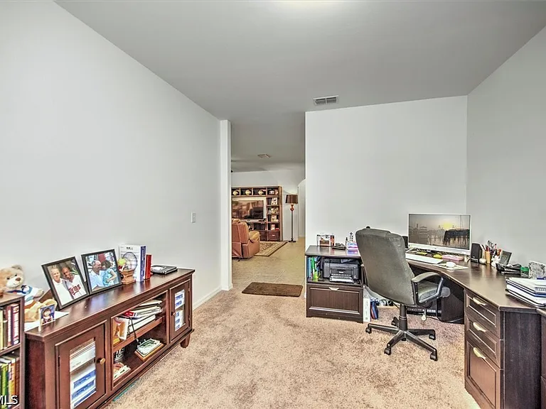3200 Birch Tree Ln — Photo 19