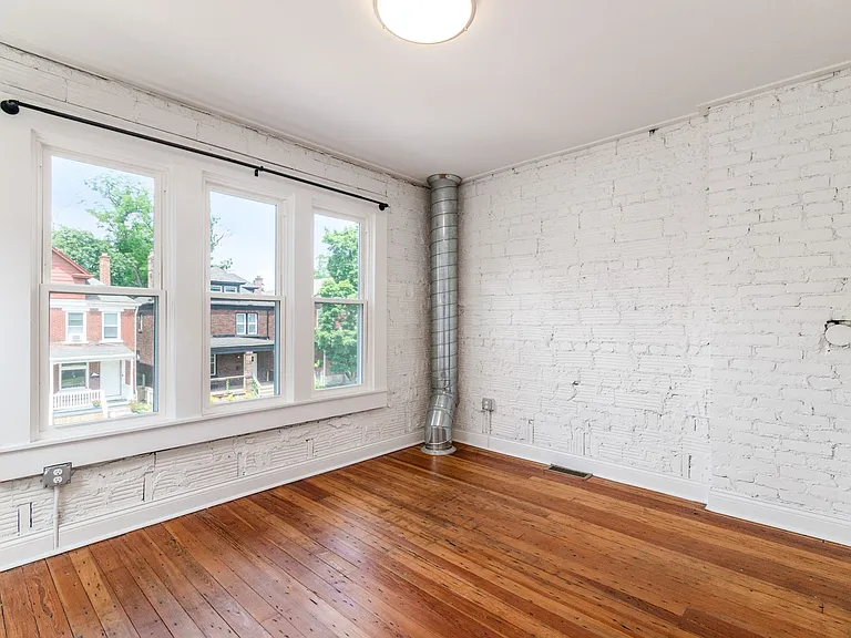 942 Linwood Ave — Photo 25