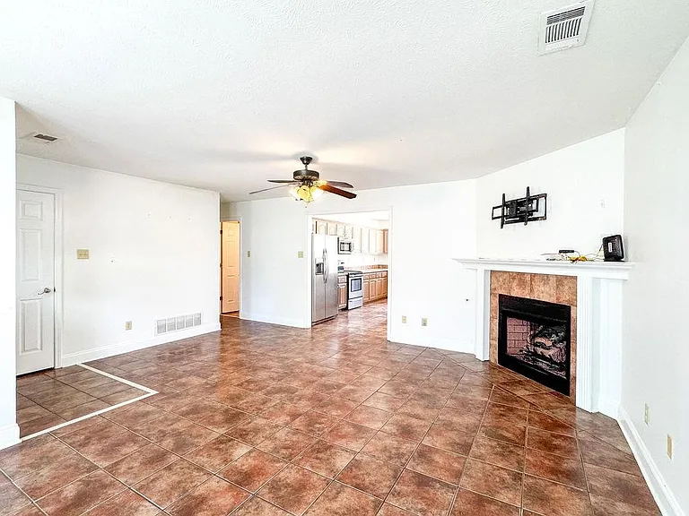 82 Wilkinsville Rd W — Photo 8