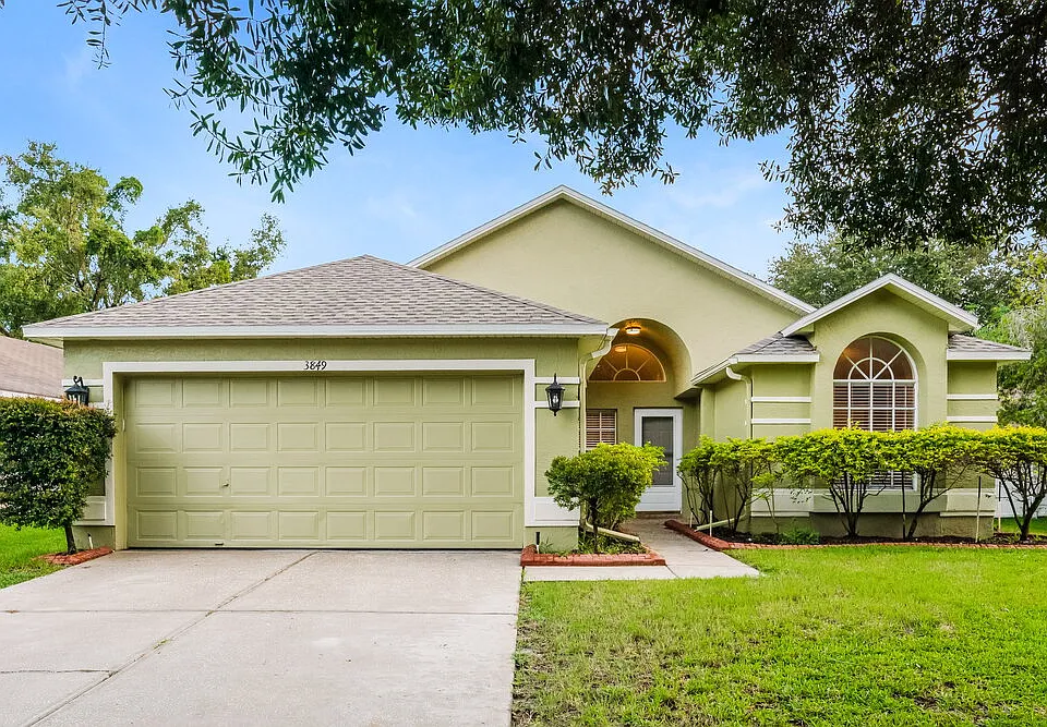 3849 Bellewater Blvd