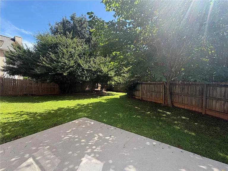 2845 Factor Walk Blvd — Photo 22