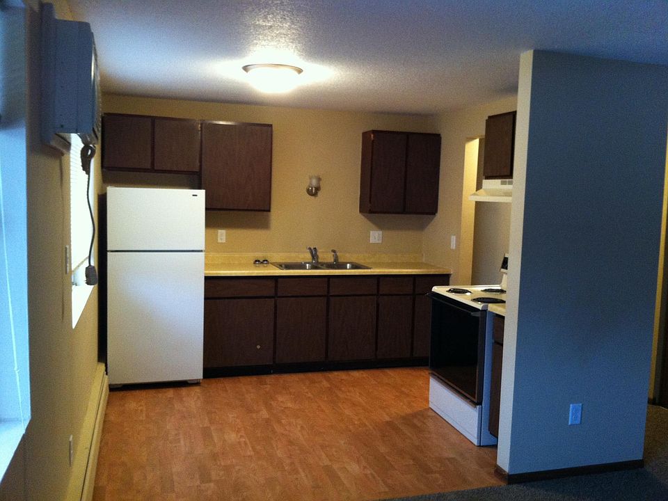 2nd image of 8200 Linden St APT 103