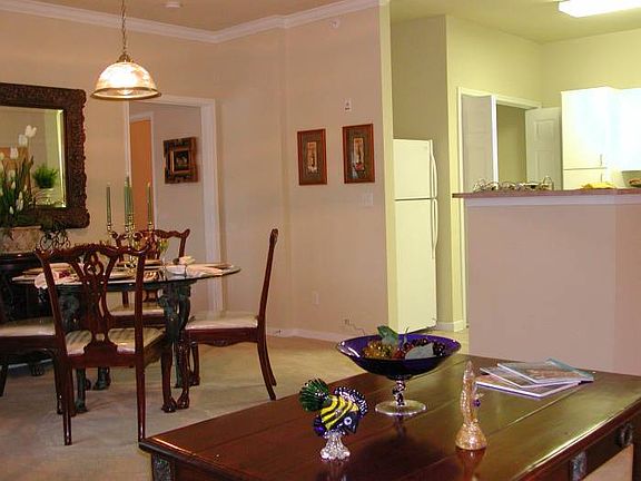 Living, dining & kitchen