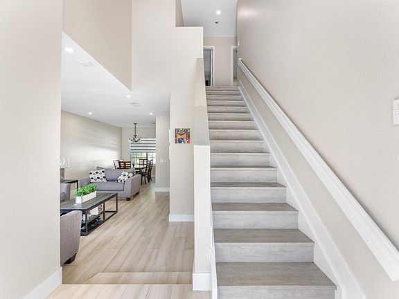 4th image of 5309 Eagle Cay Court