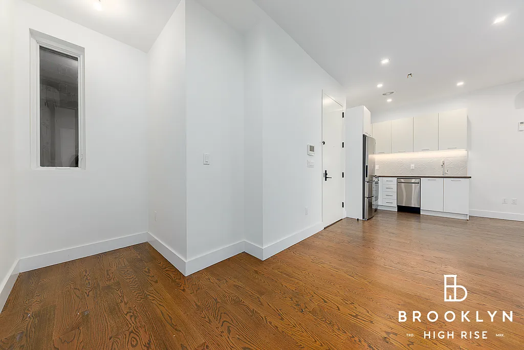 Building Photo - 843 Dekalb Ave #5B