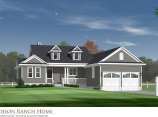 4220 N Mayfield Cir, Bethlehem, PA 18020