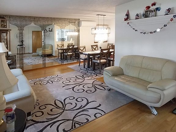 4th image of 29 Elmwood Ave