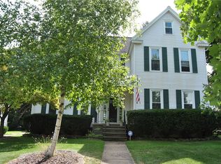 25 W Main St, Clifton Springs, NY 14432