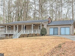 5824 Red Rock Ct NW, Acworth, GA