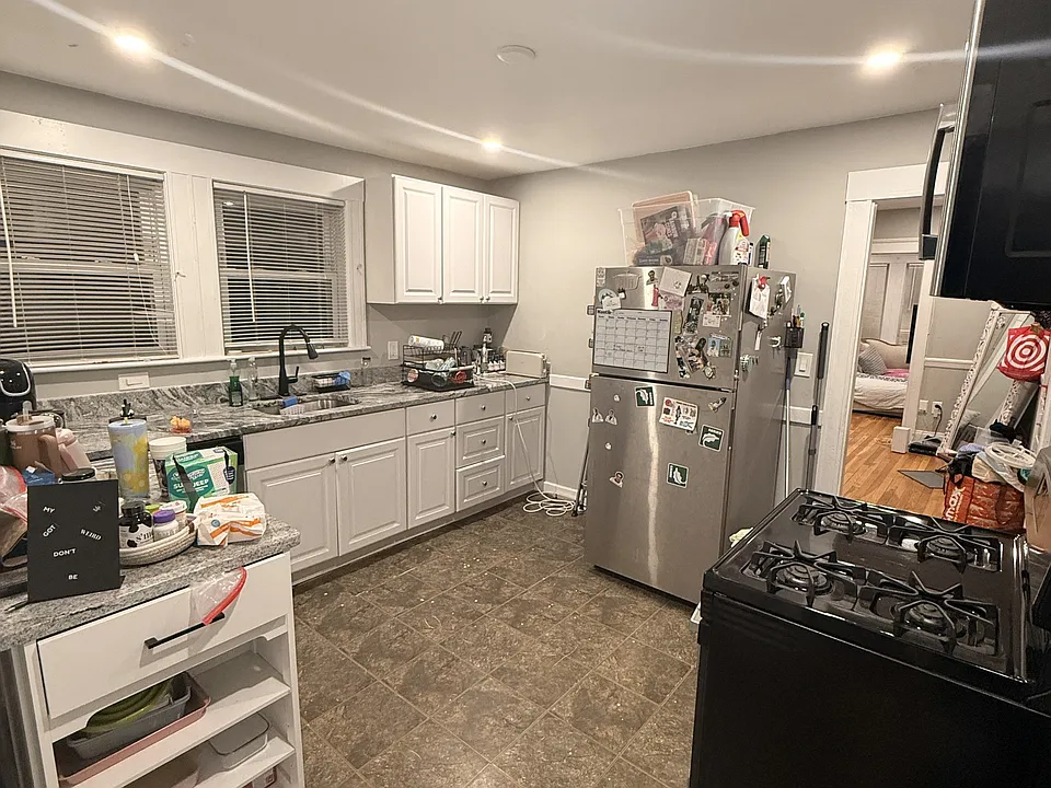250 Hyde Park Ave #1