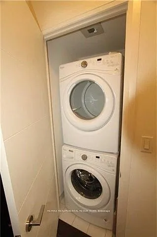 460 Adelaide St E #1018 — Photo 10