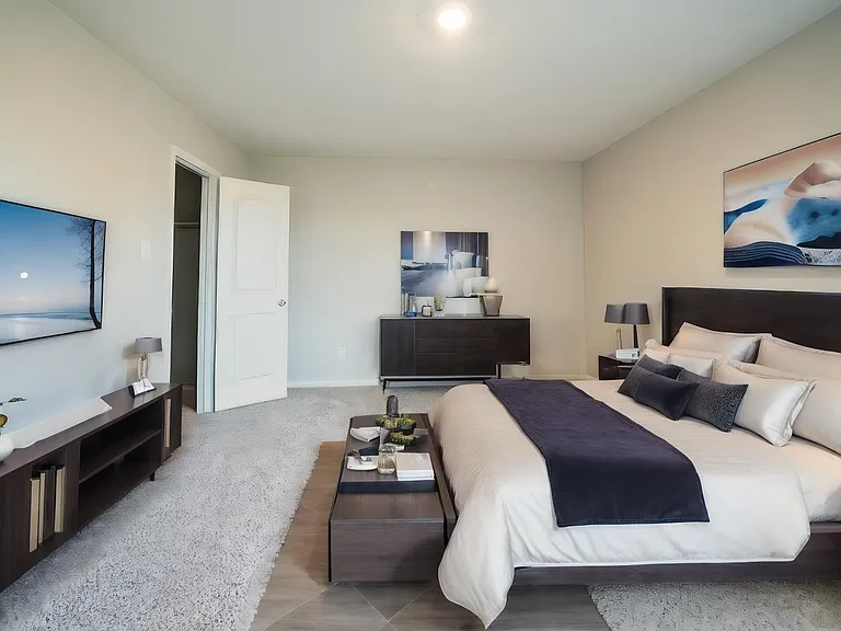 128 Emma Dr — Photo 23