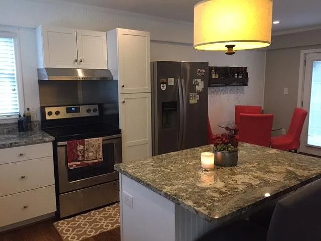 3 bed, 1250 sqft, $2,950 — Photo 4