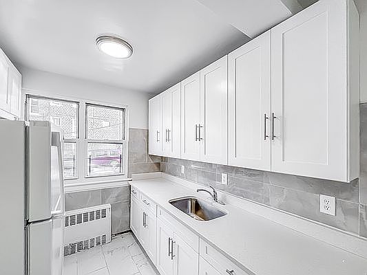 2nd image of 78-21 32nd Ave #1R