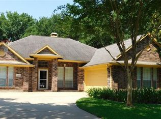 1310 Sandpiper Ct S, Pearland, TX 77584