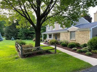 1750 Alverno Dr, Brookfield, WI 53005