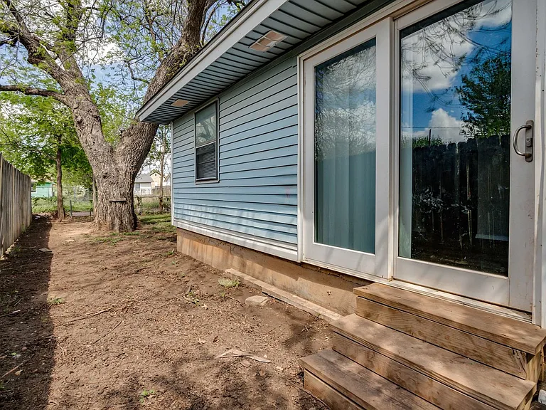 1005 SW 63rd St — Photo 53