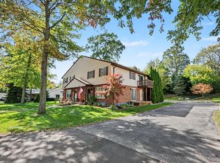 3727 Ramblewood Dr, Port Huron, MI 48060