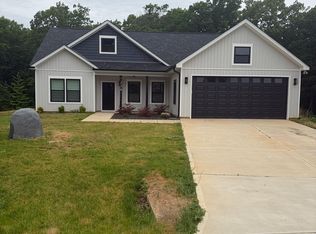 226 Dunnbrook Dr, Salisbury, NC 28146