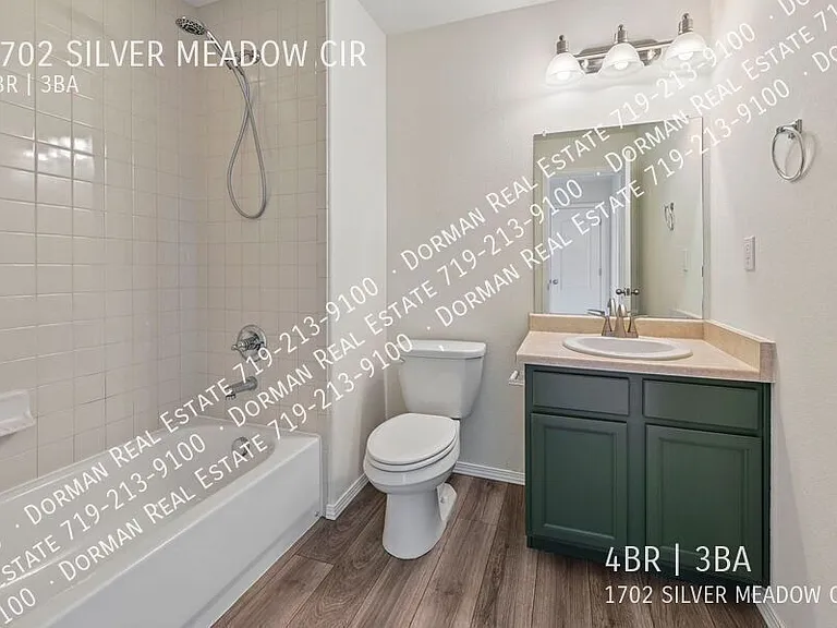 1702 Silver Meadow Cir — Photo 16