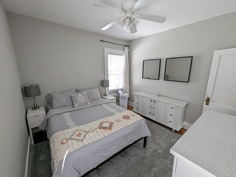 1800 Storrs Ave — Photo 6