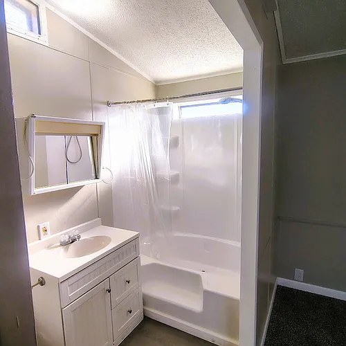 1900 Harper Dr #31 Photo 1