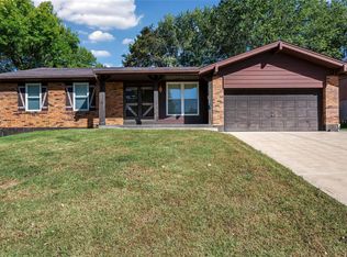 9359 Cinnabar Dr, Saint Louis, MO
