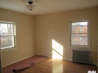 14903 Edgewood St, Jamaica, NY 11422