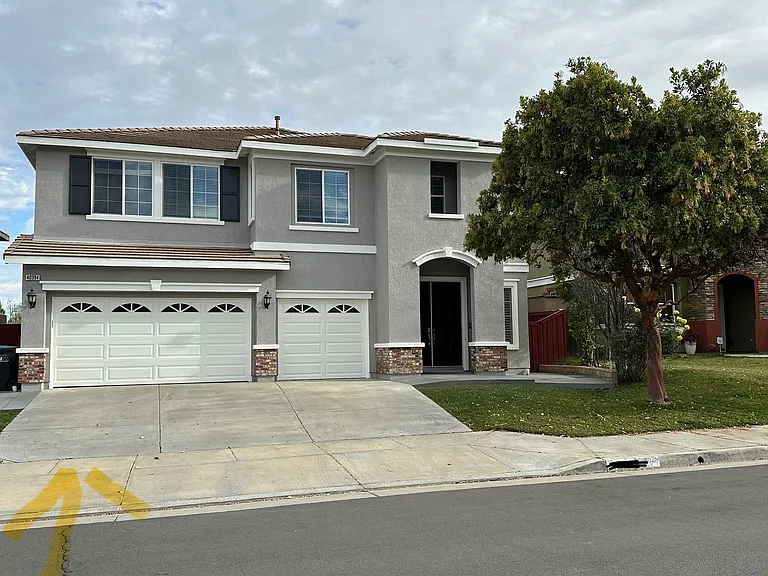 Ariel Hope Way — Photo 2