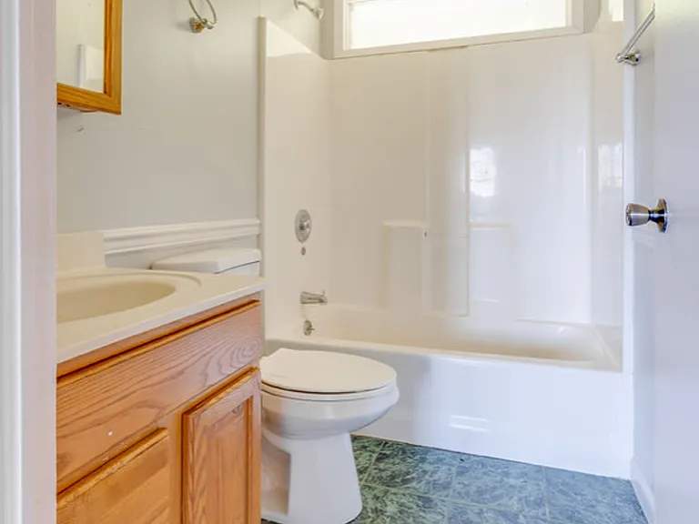 217 Banner St — Photo 12