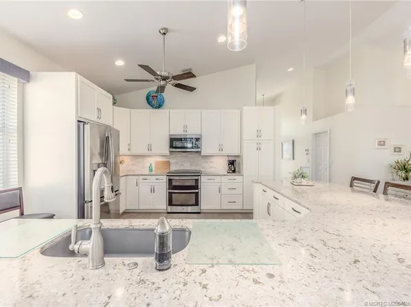 1622 SE Ballantrae Blvd, Port Saint Lucie, FL 34952