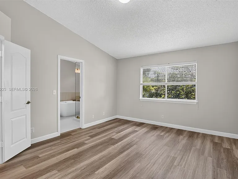 13212 NW 7th Dr — Photo 22