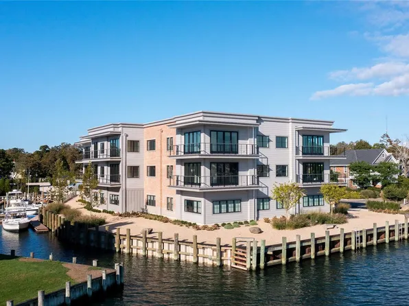 123 Sterling Avenue #9, Greenport, NY 11944