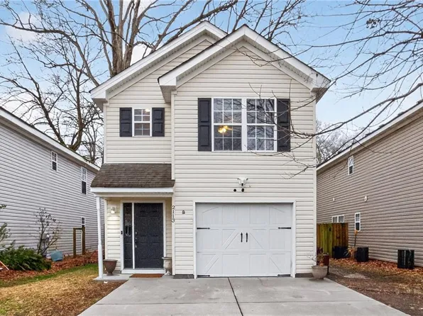 2113 Sparrow Rd, Chesapeake, VA 23320