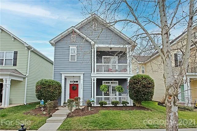 6622 Dunton St — Photo 1