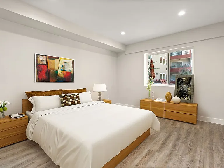 Woodland Trio Apartments — Photo 45