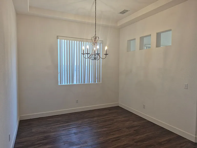1700 Charm Way — Photo 7