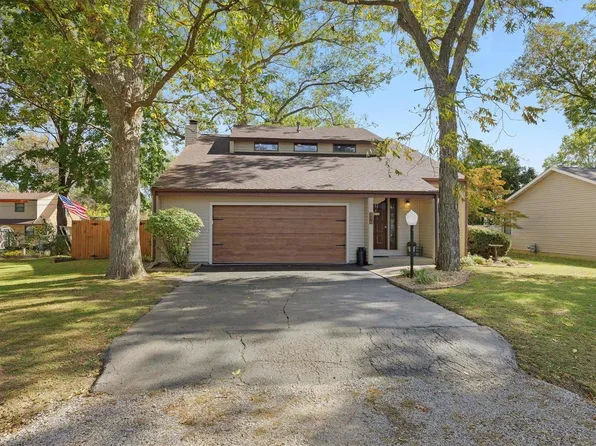 316 S 5th St, Mascoutah, IL 62258