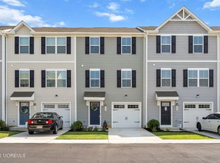 305 Cyprus Ct, Forked River, NJ 08731