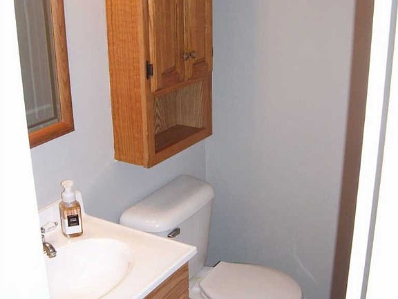 5th image of 29792 City Dr Unit 2