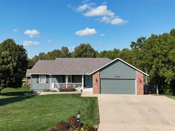 4042 NW Cherry Creek Dr, Topeka, KS 66618