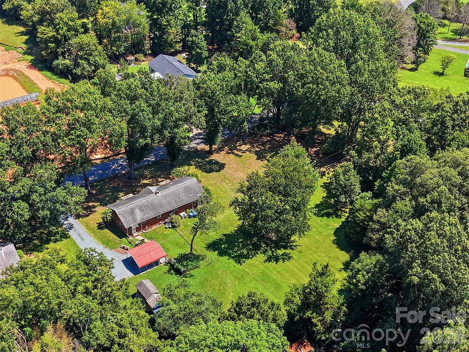 2nd image of 7727 McWhirter Rd