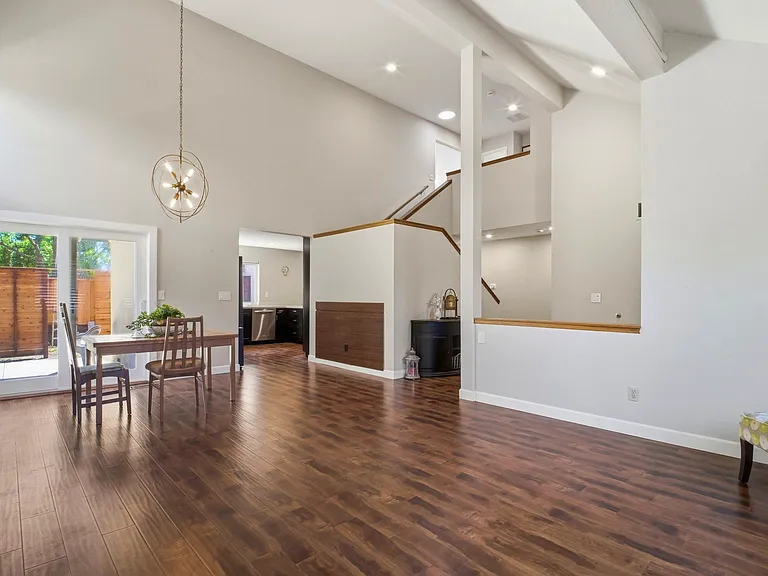 6001 Castlebrook Dr — Photo 9