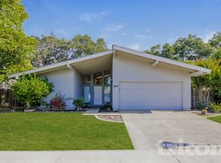 8827 Kelsey Dr, Elk Grove, CA 95624